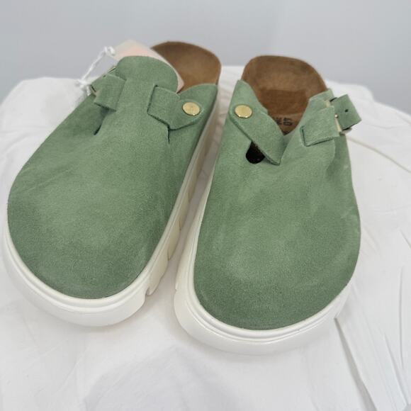 Birkenstock Boston Chunky Platform Clog Shoe  Green Tea Suede  40 9.5 NEW - Picture 2 of 5